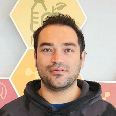 Reza YEKTA SAADABAD